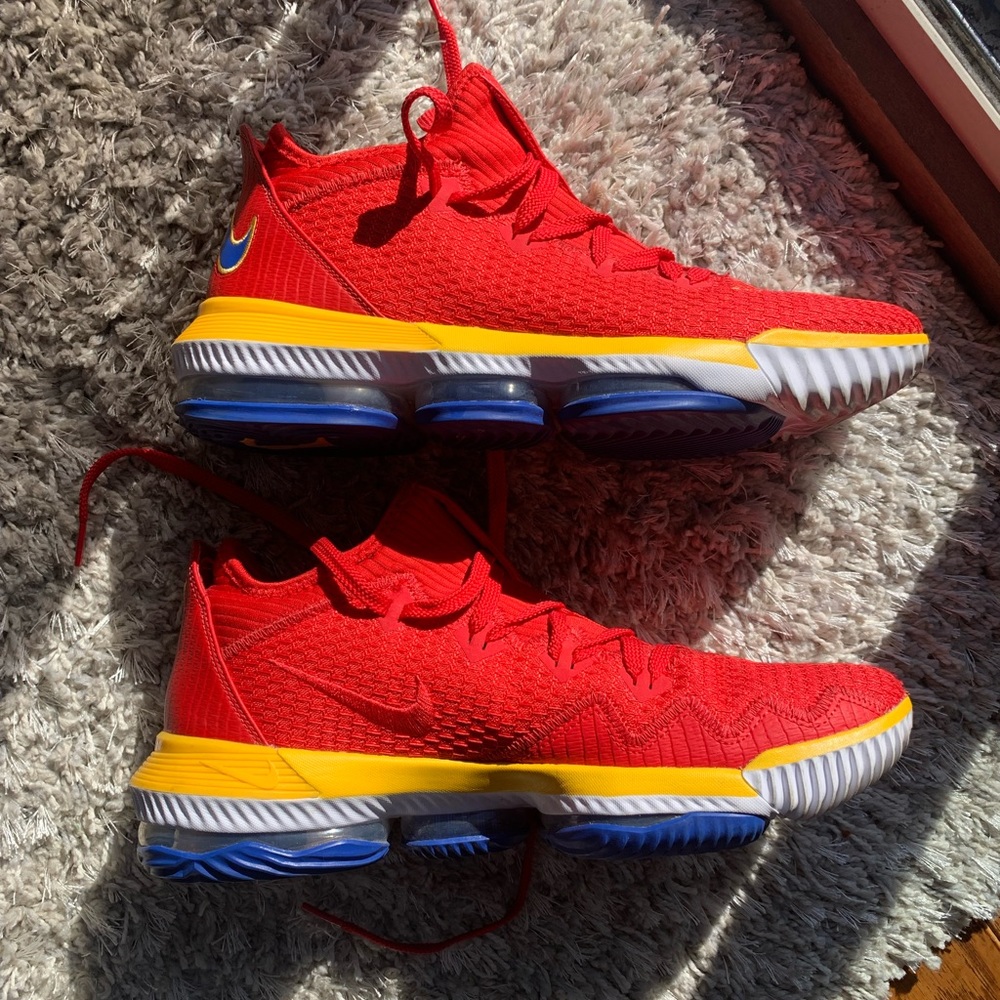 Nike LeBron 16 Low SuperBron  Men’s Size 10.5 Red Basketball Shoes